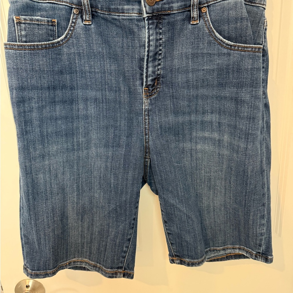 Chico's Blue Jean Shorts Relaxed Fit